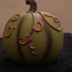 The green pumpkin table decor 8 inch handcrafted